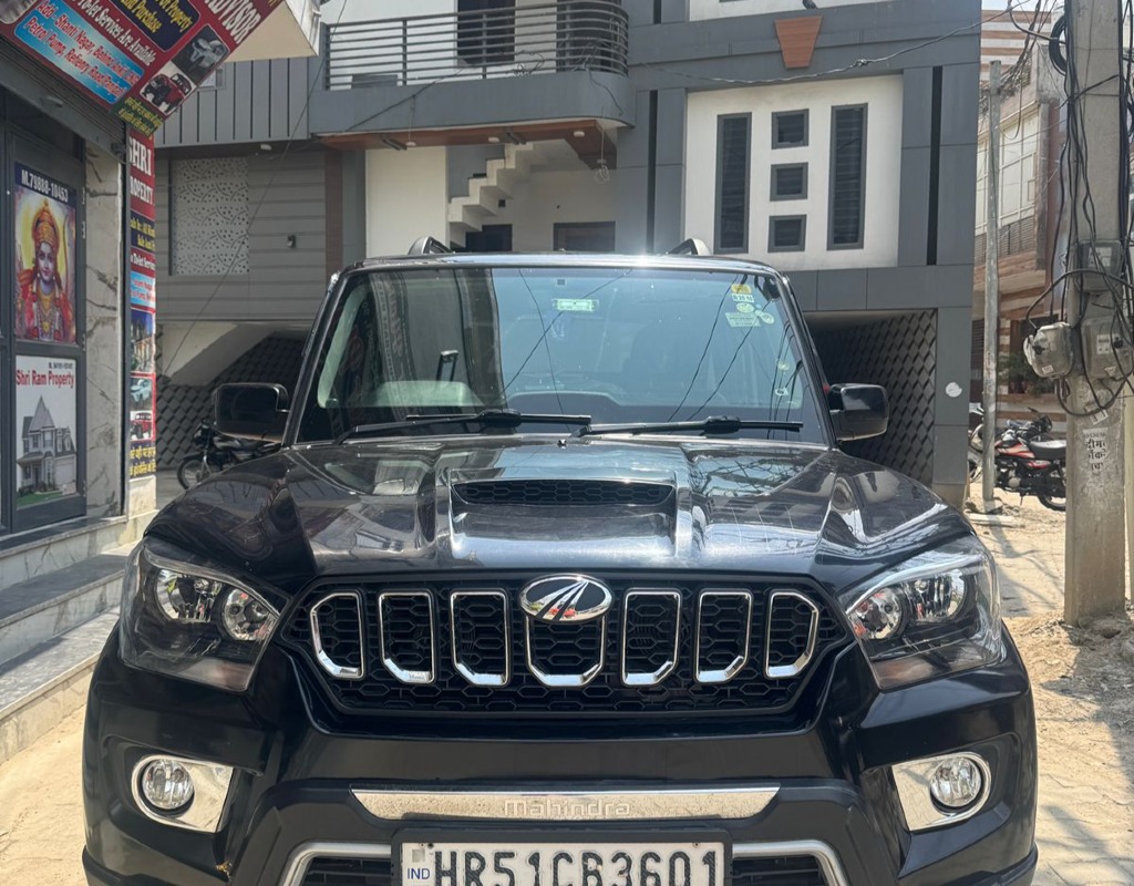 2020 Mahindra Scorpio S5 