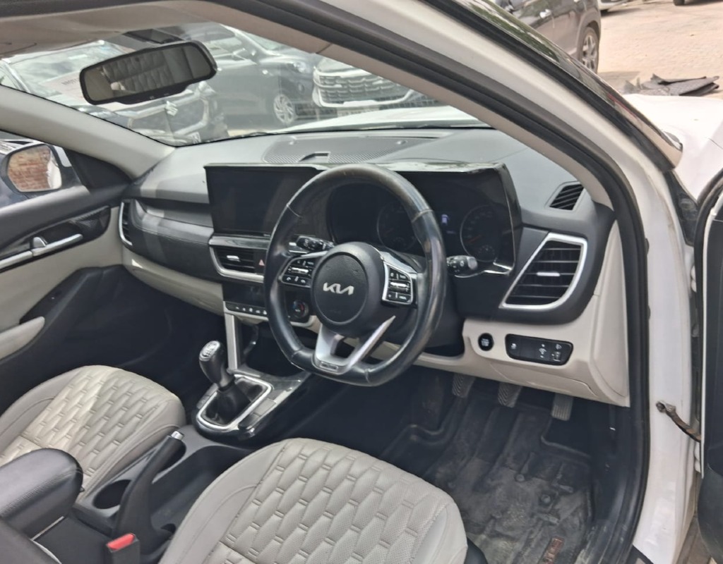 2022 Kia Seltos HTX (O) 